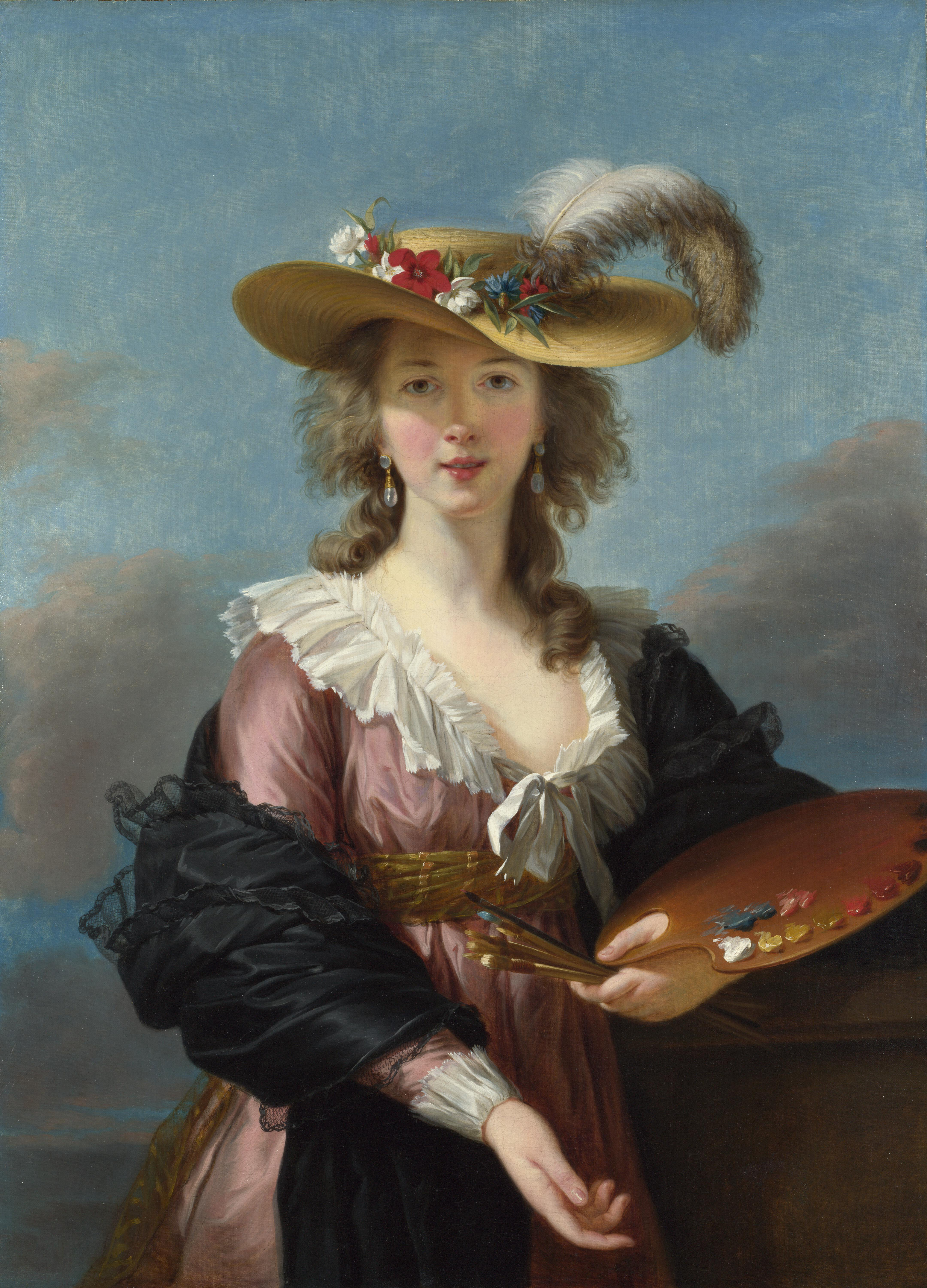Retrato de cuerpo entero de una mujer joven con una apariencia muy natural, que mira al frente y lleva un sombrero de paja y una paleta de colores y los pinceles.